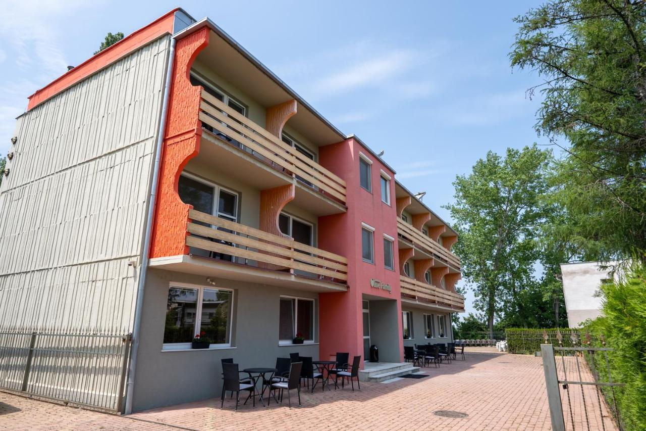 Rekreacne Stredisko Patince - Family Resort Dış mekan fotoğraf